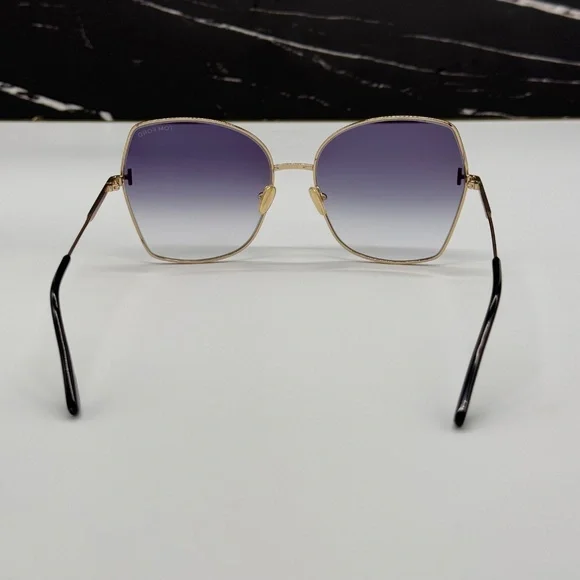 NEW TOM FORD TF951 28B GOLD WOMEN SUNGLASSES FARAH FT0951/S 28B TOM FORD EYEWEAR NEW TOM FORD TF951 28B GOLD WOMEN SUNGLASSES FARAH FT0951/S  main image 4